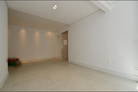 Apartamento para alugar com 100m², 3 quartos e 2 vagas Apartamento para alugar com 100m², 3 quartos e 2 vagasSala