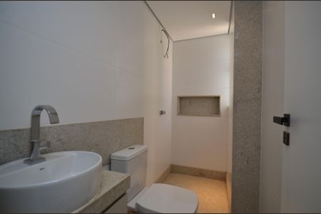 Apartamento para alugar com 100m², 3 quartos e 2 vagasBanheiro Social