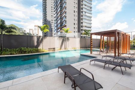 Apartamento para alugar com 105m², 1 quarto e 2 vagasÁrea comum - Piscina