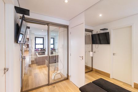 Apartamento para alugar com 105m², 1 quarto e 2 vagasCloset