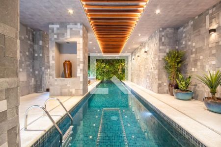 Apartamento para alugar com 105m², 1 quarto e 2 vagasÁrea comum - Piscina