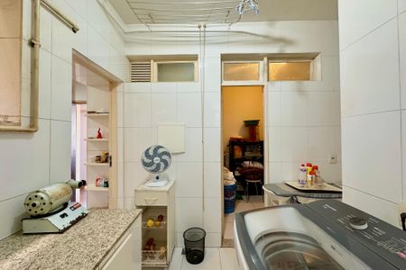 Apartamento à venda com 142m², 4 quartos e 1 vaga Apartamento à venda com 142m², 4 quartos e 1 vagaÁrea de Serviço