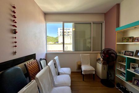 Apartamento à venda com 142m², 4 quartos e 1 vaga Apartamento à venda com 142m², 4 quartos e 1 vagaQuarto 3