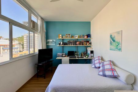 Apartamento à venda com 142m², 4 quartos e 1 vaga Apartamento à venda com 142m², 4 quartos e 1 vagaQuarto 2