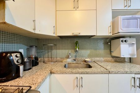 Apartamento à venda com 142m², 4 quartos e 1 vaga Apartamento à venda com 142m², 4 quartos e 1 vagaCozinha