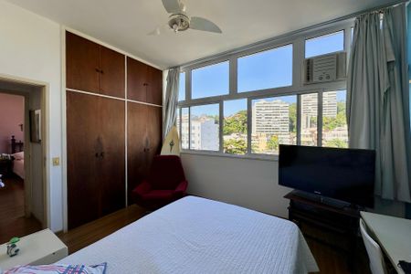 Apartamento à venda com 142m², 4 quartos e 1 vaga Apartamento à venda com 142m², 4 quartos e 1 vagaQuarto 2
