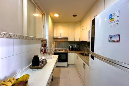 Apartamento à venda com 142m², 4 quartos e 1 vaga Apartamento à venda com 142m², 4 quartos e 1 vagaCozinha