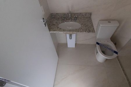 Apartamento à venda com 139m², 3 quartos e 2 vagas Apartamento à venda com 139m², 3 quartos e 2 vagasBanheiro da Suíte 2