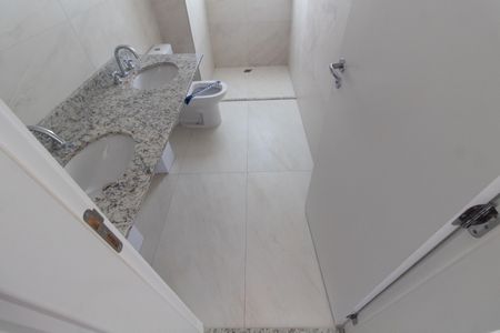 Apartamento à venda com 139m², 3 quartos e 2 vagas Apartamento à venda com 139m², 3 quartos e 2 vagasBanheiro da Suíte 3