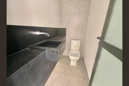 Casa à venda com 180m², 4 quartos e 3 vagas