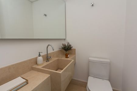 Apartamento à venda com 275m², 4 quartos e 5 vagas Apartamento à venda com 275m², 4 quartos e 5 vagasLavabo