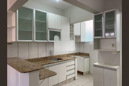 Apartamento à venda com 95m², 4 quartos e 1 vaga