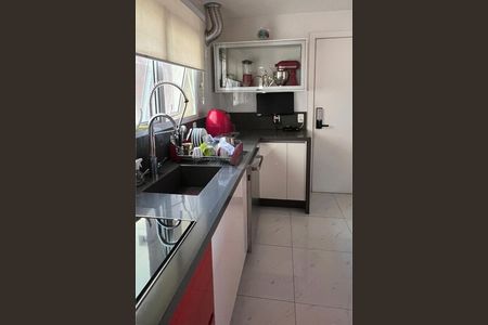 Apartamento à venda com 168m², 3 quartos e 3 vagas