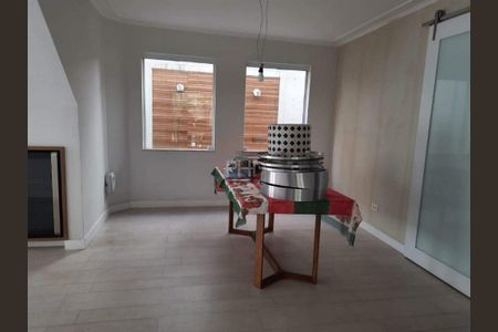 Casa à venda com 4 quartos, 349m² em Jardim Nova Petropolis, São Bernardo do Campo