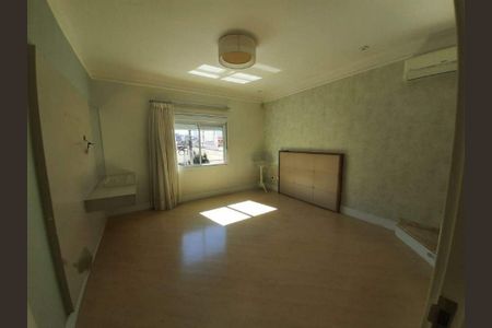 Casa à venda com 4 quartos, 349m² em Jardim Nova Petropolis, São Bernardo do Campo