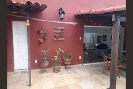 Apartamento à venda com 190m², 4 quartos e 1 vaga