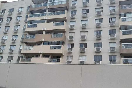 Apartamento à venda com 63m², 2 quartos e 1 vaga