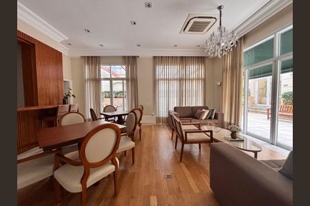 Apartamento à venda com 456m², 4 quartos e 5 vagas Apartamento à venda com 456m², 4 quartos e 5 vagasÁrea comum