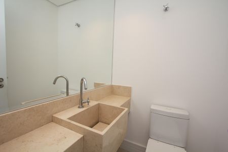 Apartamento à venda com 456m², 4 quartos e 5 vagas Apartamento à venda com 456m², 4 quartos e 5 vagasLavabo