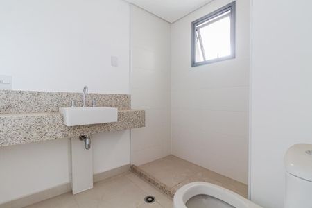 Apartamento à venda com 277m², 4 quartos e 4 vagasBanheiro da Suíte 3