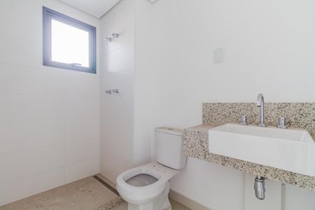 Apartamento à venda com 277m², 4 quartos e 4 vagasBanheiro da Suíte 1