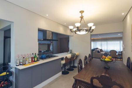 Apartamento à venda com 180m², 3 quartos e 1 vaga Apartamento à venda com 180m², 3 quartos e 1 vagaCozinha