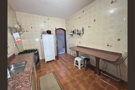 Casa à venda com 300m², 3 quartos e sem vagaCozinha