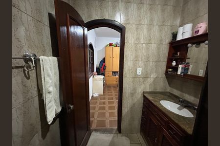 Casa à venda com 300m², 3 quartos e sem vagaBanheiro da Suíte