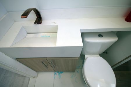 Apartamento à venda com 48m², 2 quartos e sem vagaBanheiro