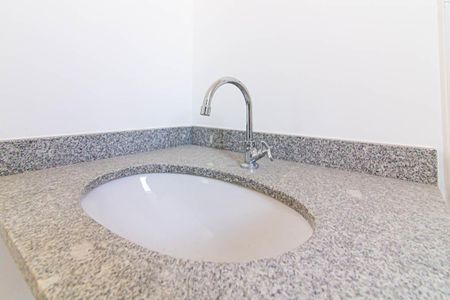 Apartamento à venda com 55m², 3 quartos e 1 vaga Apartamento à venda com 55m², 3 quartos e 1 vagaBanheiro