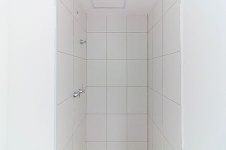 Apartamento à venda com 41m², 2 quartos e 1 vaga Apartamento à venda com 41m², 2 quartos e 1 vagaBanheiro