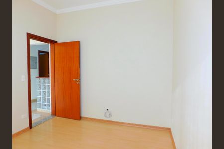 Casa de condomínio para alugar com 265m², 3 quartos e 4 vagasQuarto de Serviço