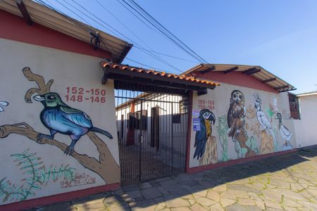 Casa de condomínio à venda com 35m², 1 quarto e 1 vaga Casa de condomínio à venda com 35m², 1 quarto e 1 vagaFachada