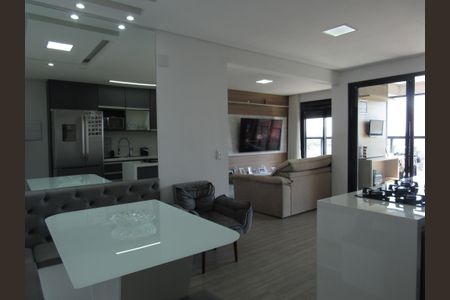 Apartamento para alugar com 79m², 2 quartos e 2 vagasSala