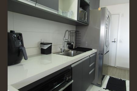 Apartamento para alugar com 79m², 2 quartos e 2 vagasCozinha e Área de Serviço