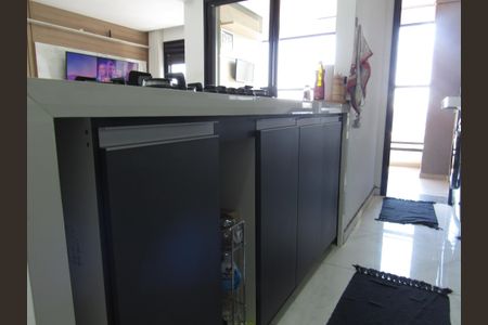 Apartamento para alugar com 79m², 2 quartos e 2 vagasCozinha e Área de Serviço