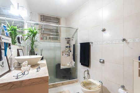 Apartamento à venda com 75m², 2 quartos e 1 vaga Apartamento à venda com 75m², 2 quartos e 1 vagaBanheiro