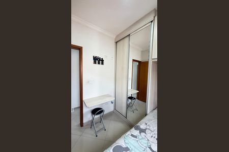 Apartamento à venda com 170m², 3 quartos e 2 vagas Apartamento à venda com 170m², 3 quartos e 2 vagasQuarto 2