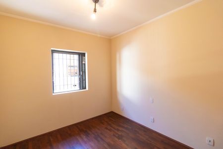 Casa à venda com 206m², 3 quartos e 5 vagas Casa à venda com 206m², 3 quartos e 5 vagasQuarto 1