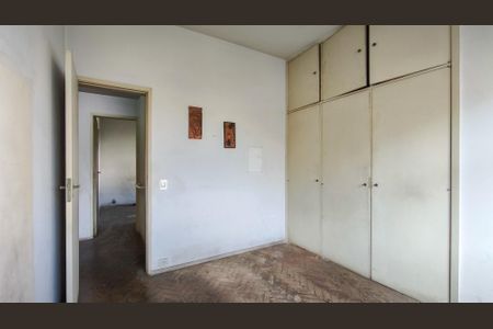 Apartamento à venda com 109m², 3 quartos e 1 vagaQuarto 2