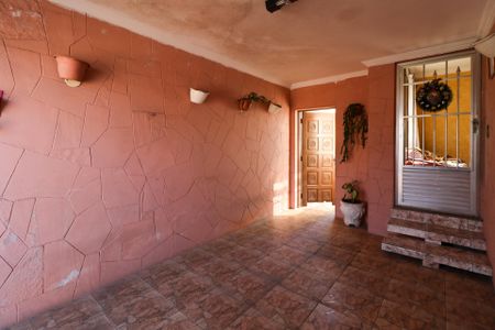 Casa à venda com 315m², 3 quartos e 3 vagasGaragem