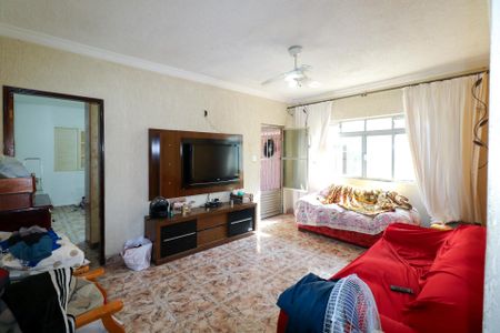 Casa à venda com 315m², 3 quartos e 3 vagasSala