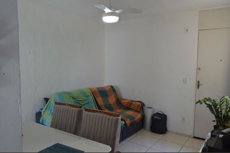 Apartamento à venda com 45m², 2 quartos e 1 vaga Apartamento à venda com 45m², 2 quartos e 1 vagaSala