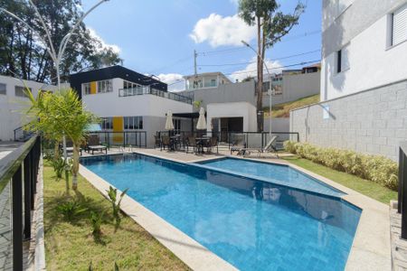 Apartamento à venda com 75m², 3 quartos e 2 vagas Apartamento à venda com 75m², 3 quartos e 2 vagasPiscina
