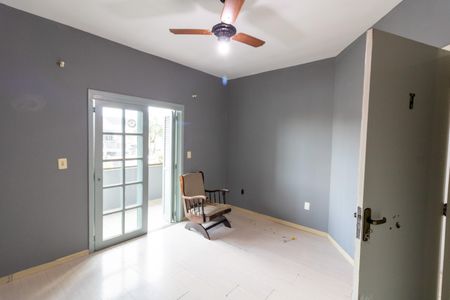 Casa à venda com 215m², 3 quartos e 2 vagasQuarto 1