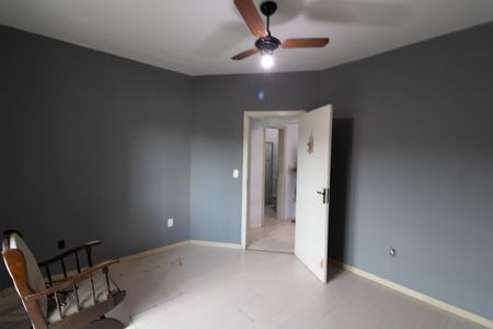 Casa à venda com 215m², 3 quartos e 2 vagasQuarto 1