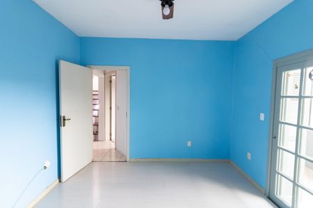 Casa à venda com 215m², 3 quartos e 2 vagasQuarto 2