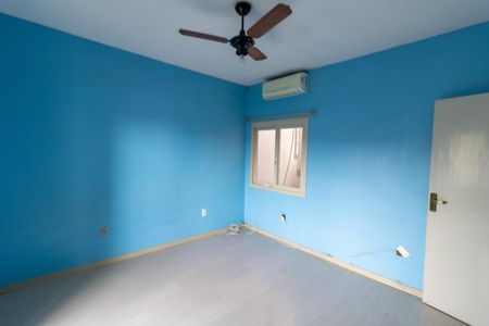 Casa à venda com 215m², 3 quartos e 2 vagasQuarto 2