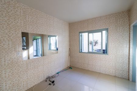 Casa à venda com 215m², 3 quartos e 2 vagasCozinha