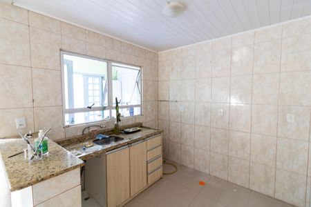 Casa à venda com 215m², 3 quartos e 2 vagasCozinha